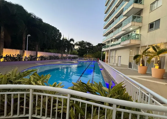 RioStay suíte com varanda ao lado do Riocentro Farmasi Arena Parque Olímpico Globo Projac Rio de Janeiro